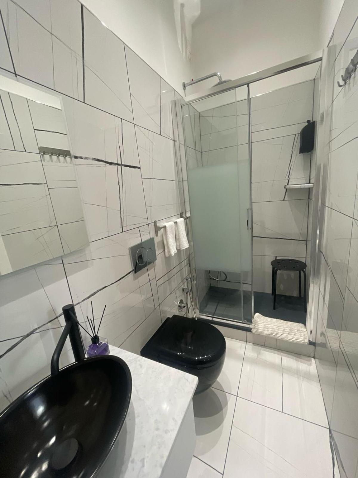 Laura Rooms La Spezia Exterior photo